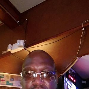 Meet your Posher, Brett